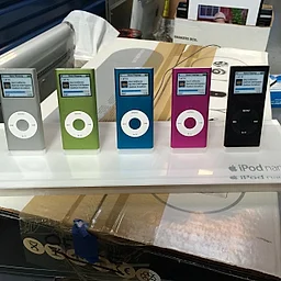 iPod Nano — Apple MP3 Player