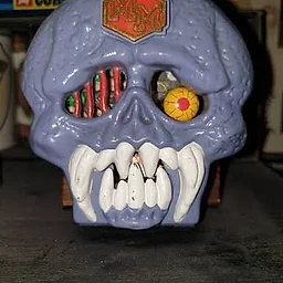 Mighty Max — Bluebird Toys Micro Playset & Horror Heads (1992)