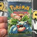 Pokémon Base Set Booster Pack (Charizard Blastoise Venusaur Artwork)